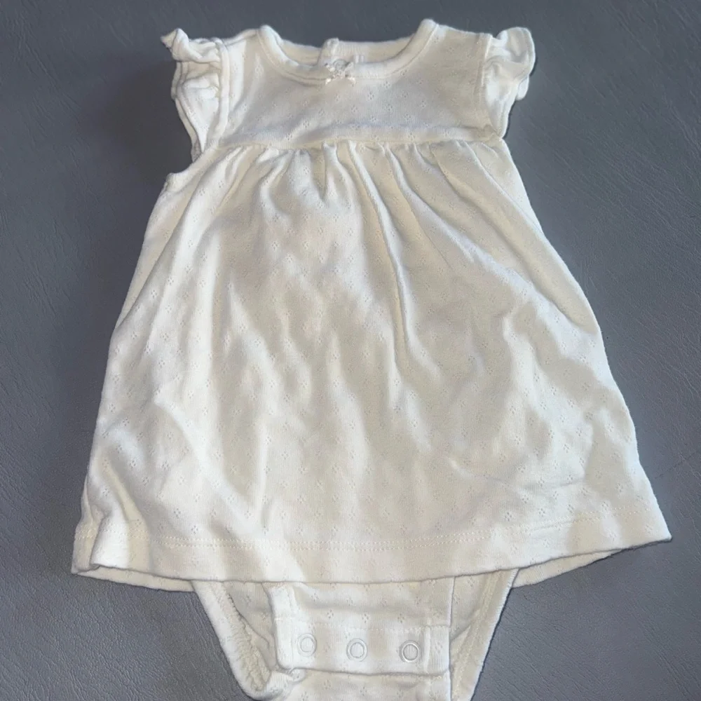 Carter's Soft White Baby Bodysuit‎